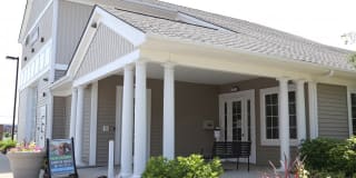 Yugo Lexington Campus Court Gallery 11