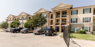 Senior Housing - Emory Senior Living Apartments Gallery 53