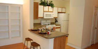 Cypress Creek Apartment Homes at Wayside Drive Gallery 15