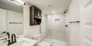 Riviera Apartments Gallery 13