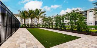 Vantage Apartments Gallery 52