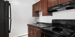 441 West Oakdale Gallery 2