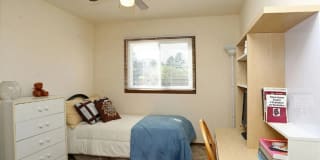 Eco Park Apartments Gallery 16