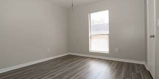 Northeast Hills Apartments Gallery 9