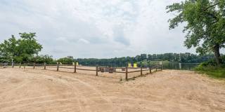 The Lake Shore Apartments Gallery 39