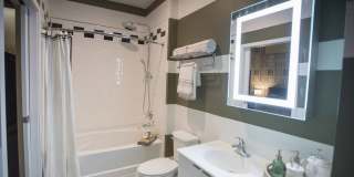 1989 Main Apartments 1989 Main Apartments Gallery 8