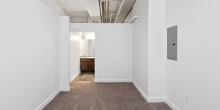 4th and Plum Gallery 27