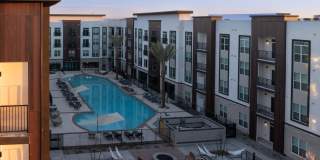 Somerset Upscale Apartments Gallery 24