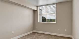 5819 Glisan Apartments Gallery 9