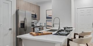 Azul at Spectrum by Mark-Taylor Gallery 1