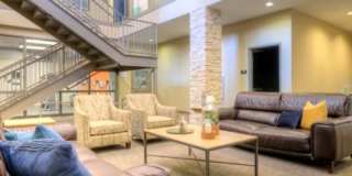 Uptown East Gallery 39