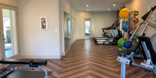 Carriage House Gallery 15
