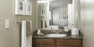 Foothill Place Gallery 15