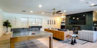 Creekside Village Apartments Gallery 22