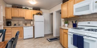 Bay Village Apartments Gallery 8