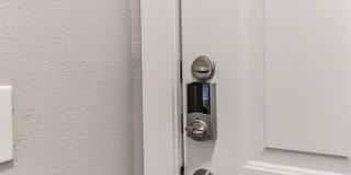 Lakeside Apartments Gallery 10