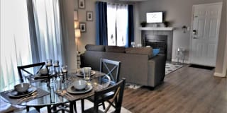 Cheyenne Crossing Cheyenne Crossing Gallery 2