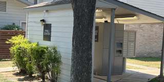 The Camaron Townhomes & Flats Gallery 13