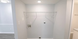 Shelby Grove Apartments Gallery 13