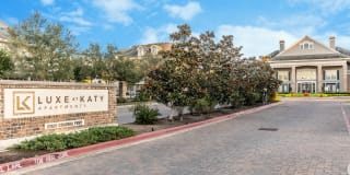 Luxe at Katy Gallery 98