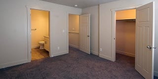 South Ridge Town Homes Gallery 16