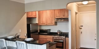 Nob Hill Place Gallery 1