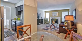 Hunters Point Gallery 24