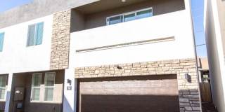 Portola Red Mountain Gallery 26