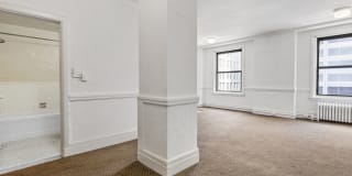 Adelphia House Gallery 17