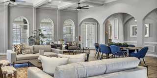 Avenues at Creekside Gallery 33