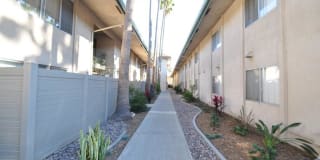 Loma Portal Gallery 32