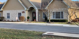 Pinnacle Woods Apartment Homes Gallery 1