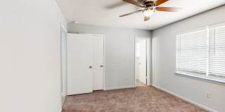 Luxe at Raleigh Apartments Gallery 20