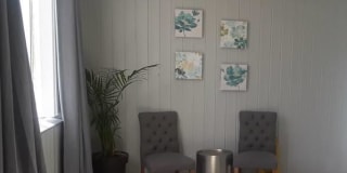 Newport Plaza Gallery 8