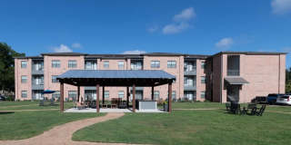 Amber Oaks Gallery 3