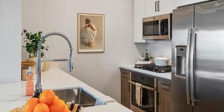 Seventyone15 McDowell Gallery 1