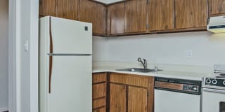 Burnam Woods Apartments Gallery 1