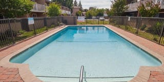 Sun Valley Apartment Homes Gallery 1