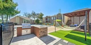 Flint at 290 Gallery 33