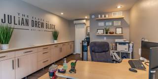 The Flats At Julian Drew Block Gallery 40