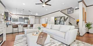 Heron on Hausman Gallery 33