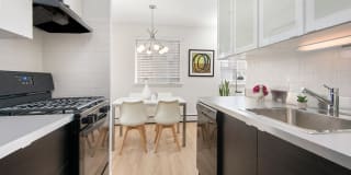 455 West Wellington Gallery 1