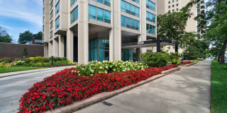 3450 North Lake Shore Drive Gallery 20