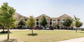 Senior Housing - Emory Senior Living Apartments Gallery 45
