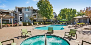 Miramonte and Trovas Apartments Gallery 9