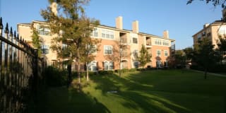 La Valencia Gallery 17