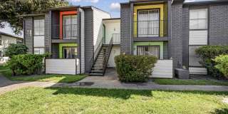 The Sophia Gallery 13