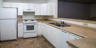 Crestview - Senior Housing Gallery 1