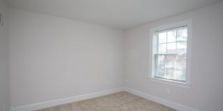 Colonial Village Apartments Gallery 5