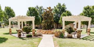 Senior Housing - Emory Senior Living Apartments Gallery 32